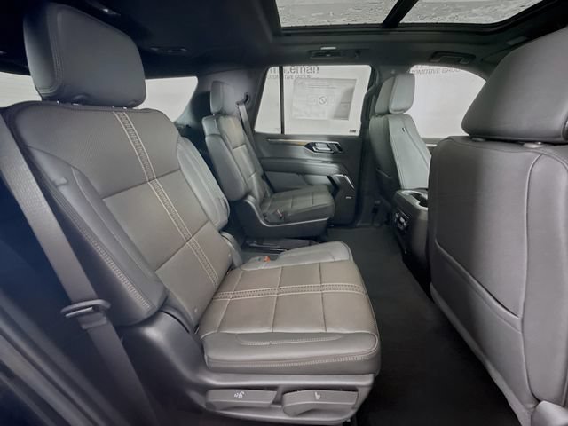 New 2026 Black Chevrolet High Country image 31