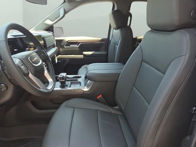 2026 GMC Sierra 1500 SLT - Photo 22
