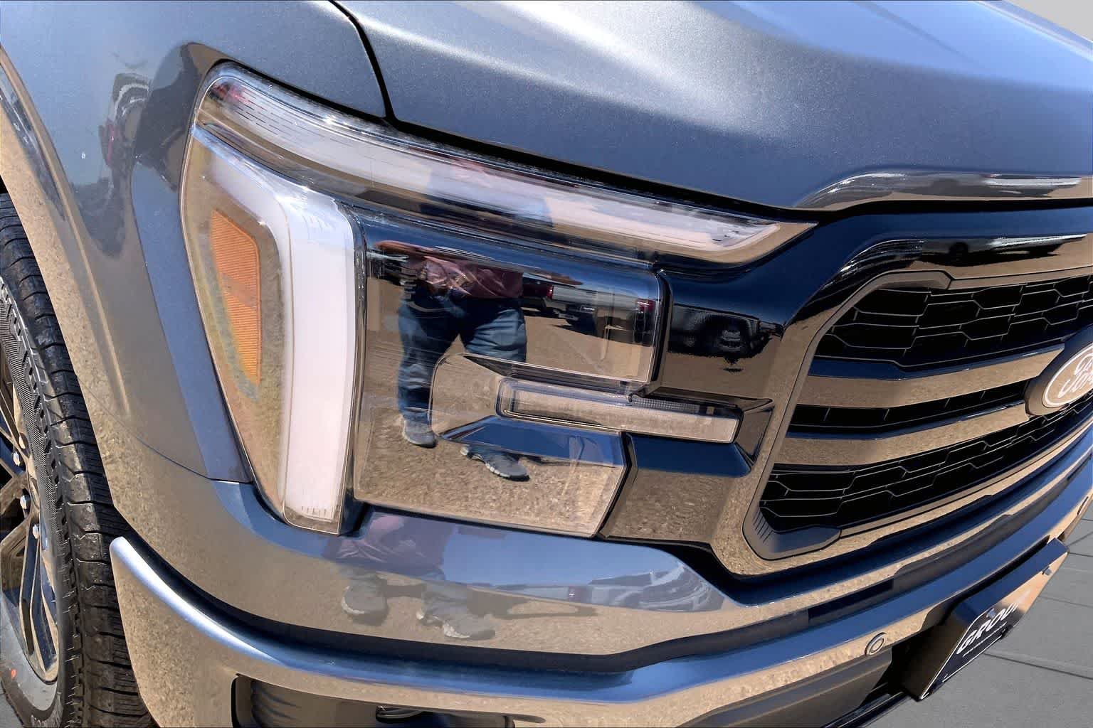 New 2026 Carbonized Gray Metallic Ford Lariat® image 13