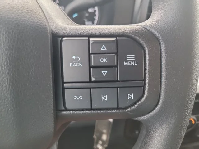 New 2026 Oxford White Ford XLT image 27