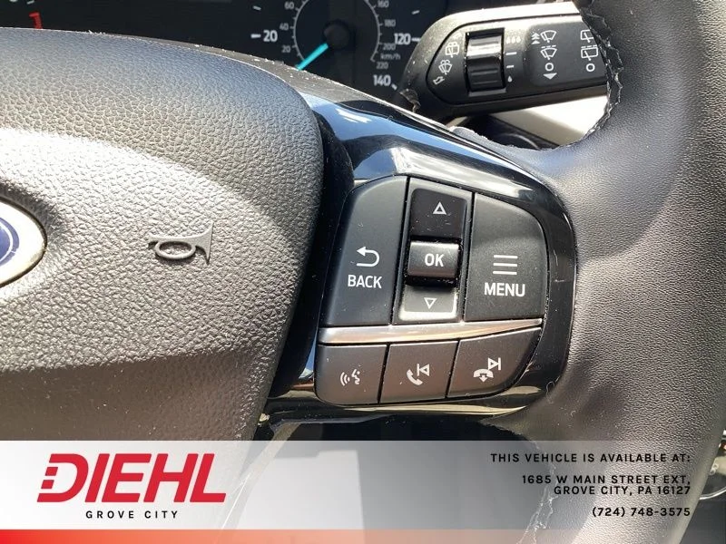 Used 2022 Blue Ford SE image 31
