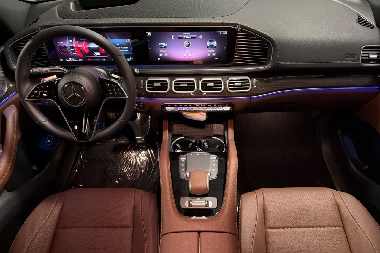 New 2026 Obsidian Black Metallic Mercedes-Benz GLS 450 4MATIC® SUV image 12