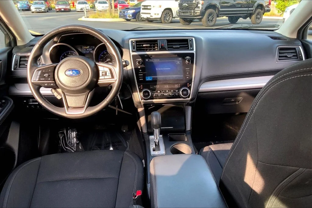 Used 2018 Gray Subaru 2.5i image 18