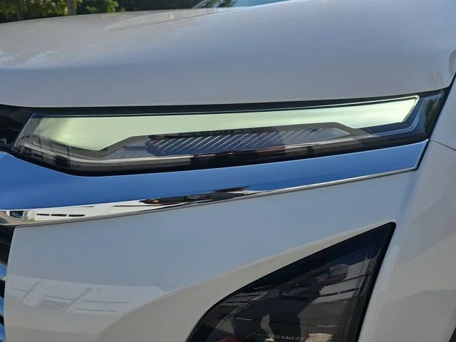 Certified Used 2025 White Chevrolet LT image 29