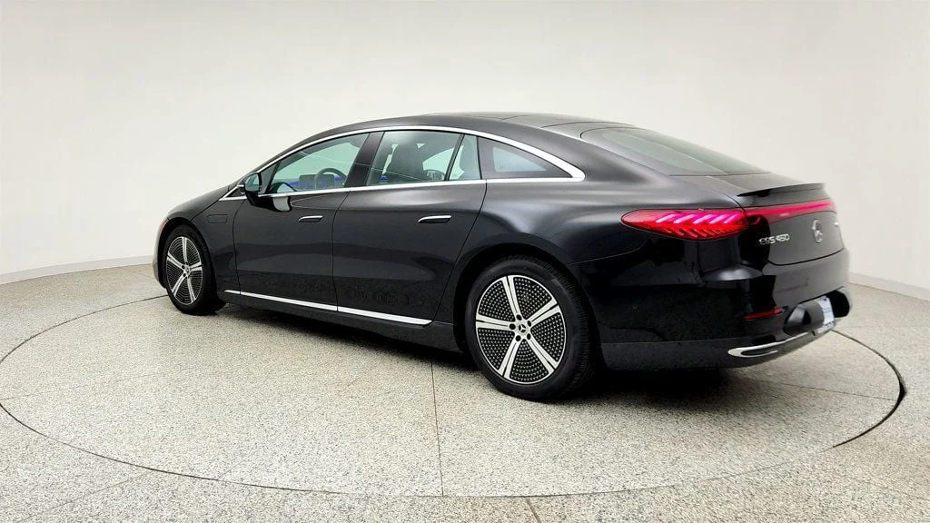 Used 2023 Black Mercedes-Benz EQS 450 4MATIC® Sedan w/ Massage Seats & Active Ambient Lighting image 7