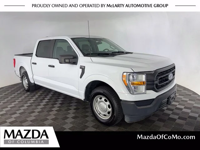 Used 2021 White Ford XL image 1