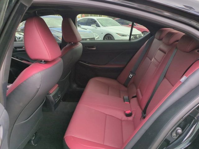 2025 Lexus IS 300 F SPORT DESIGN - Photo 13