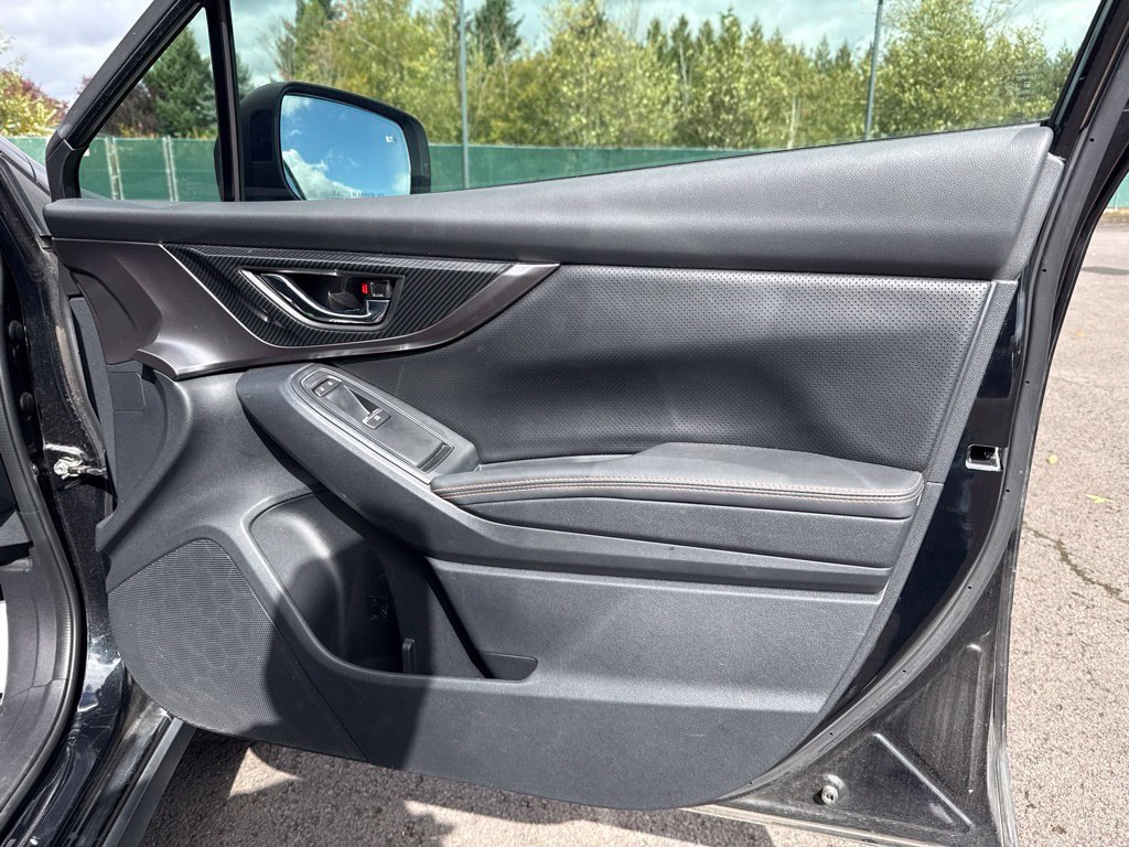 Used 2019 Crystal Black Silica Subaru 2.0i Limited image 25