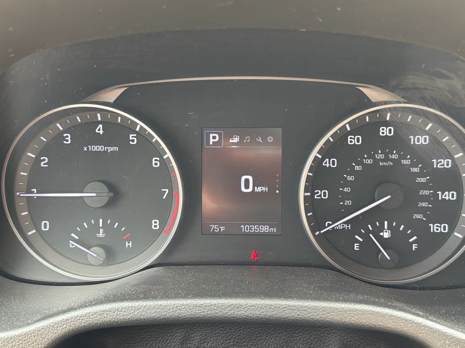 Used 2018 Scarlet Red Hyundai Value Edition image 8