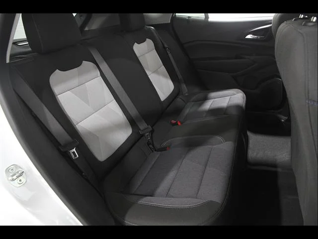 2024 Chevrolet Trax LS - Photo 17