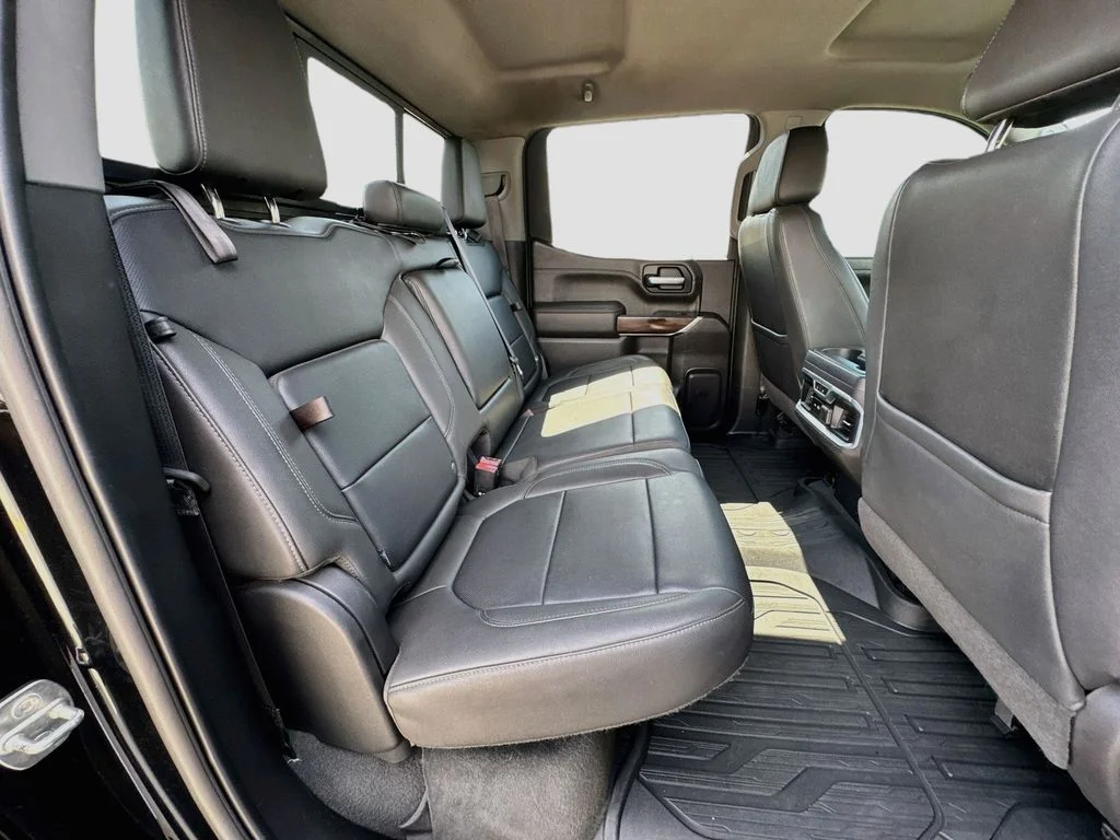 Used 2021 Black GMC SLT image 33