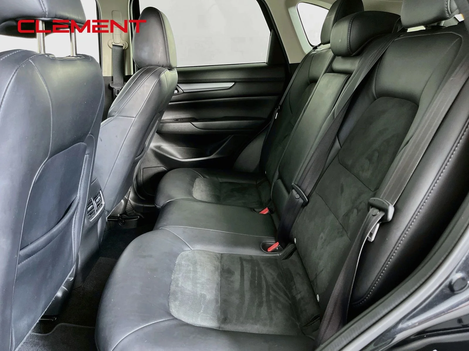 Used 2021 Black Mazda Touring image 28