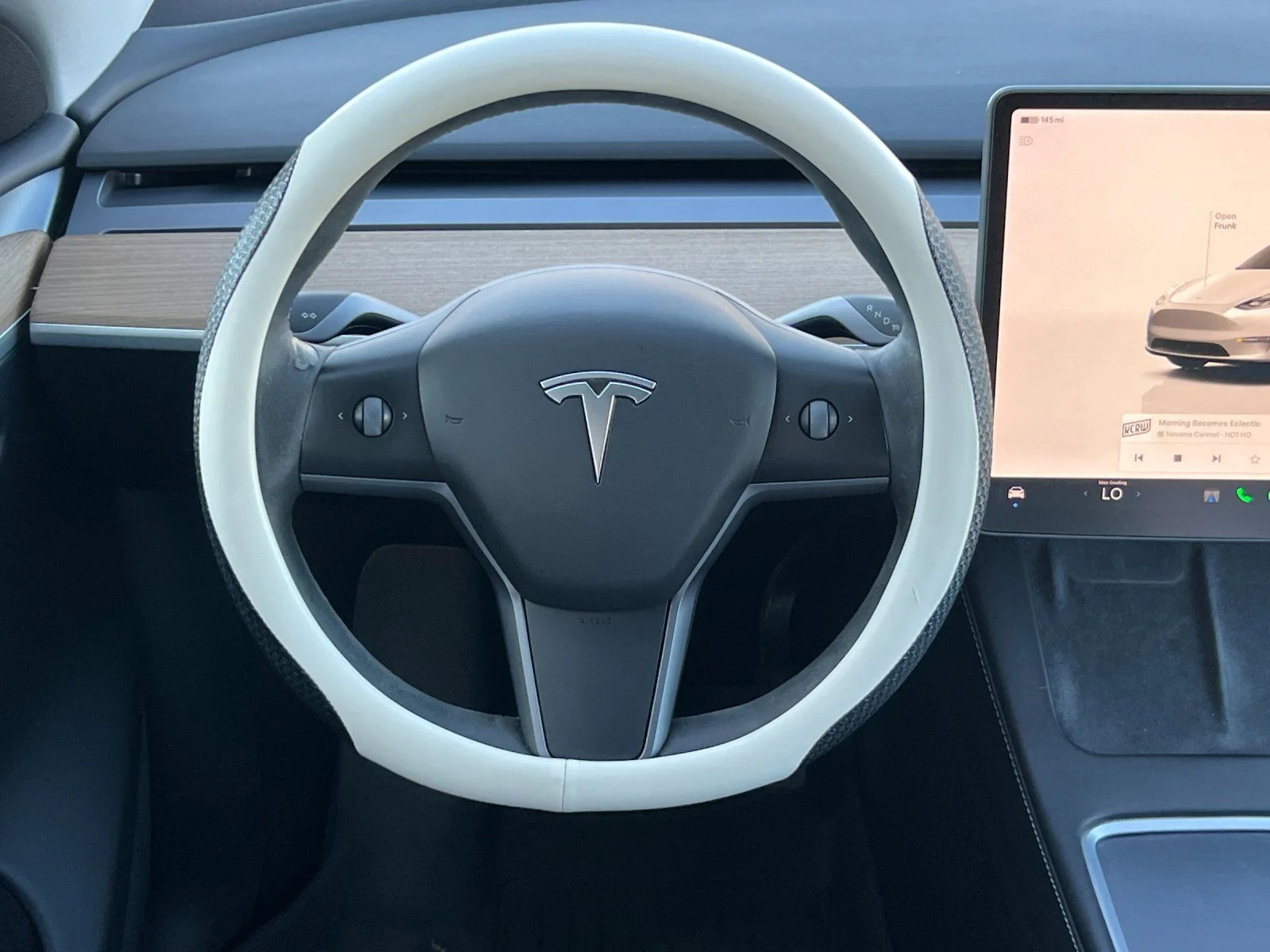 Used 2023 White Tesla Long Range image 13