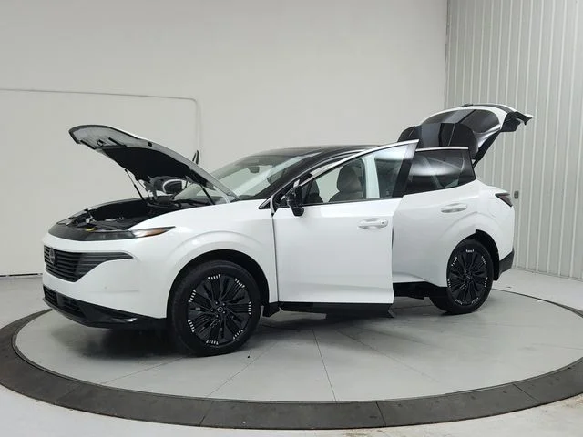 New 2026 White Nissan Platinum image 11