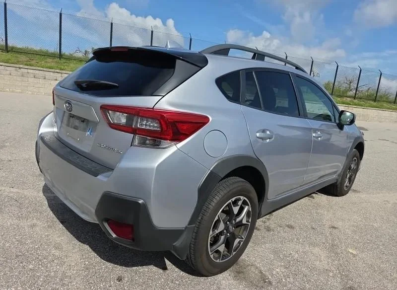 Used 2020 Ice Silver Metallic Subaru Premium image 2
