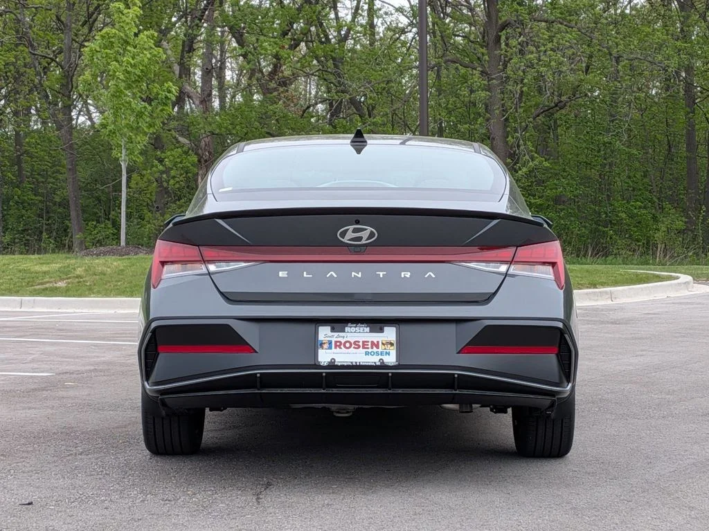 New 2026 Gray Hyundai SEL Sport image 6