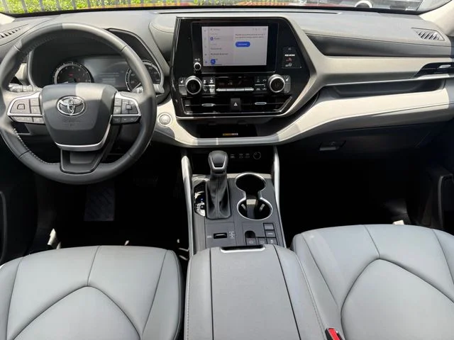 Used 2024 Red Toyota XLE image 23