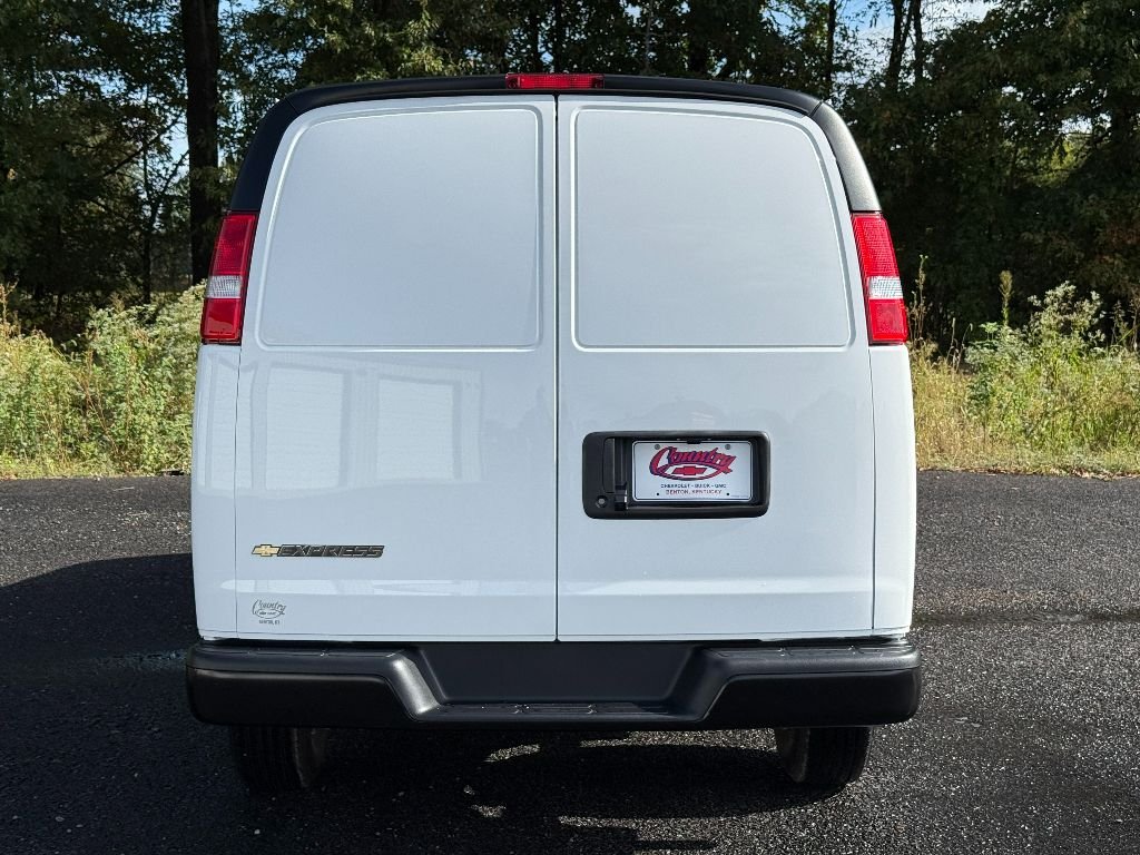 2025 Chevrolet Express Cargo Work Van - Photo 6