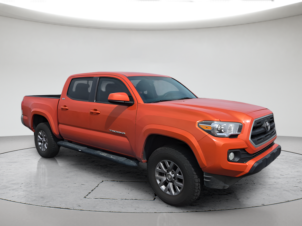 Used 2017 Red Toyota SR5 image 7