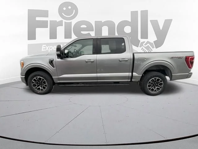 Used 2021 Silver Metallic Ford XLT image 2