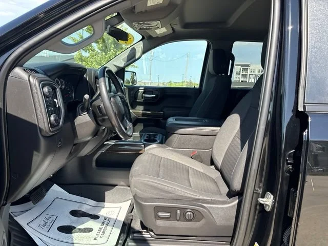 Used 2022 Black Chevrolet LT Trail Boss image 3