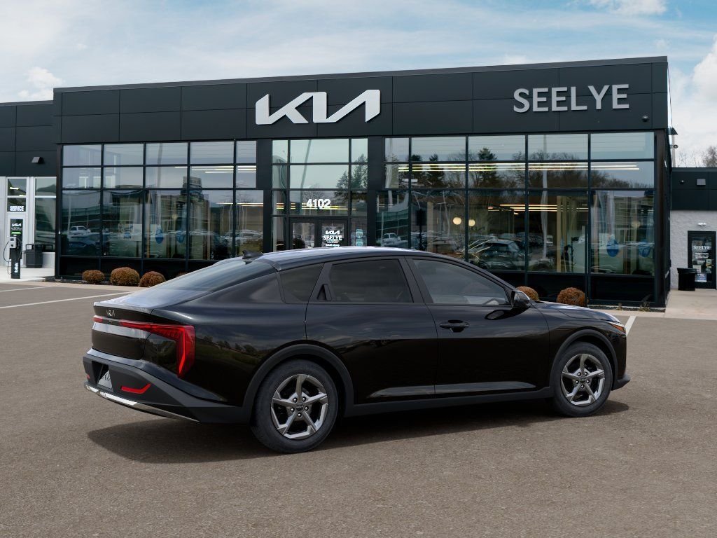 New 2026 Aurora Black Pearl Kia LXS image 6