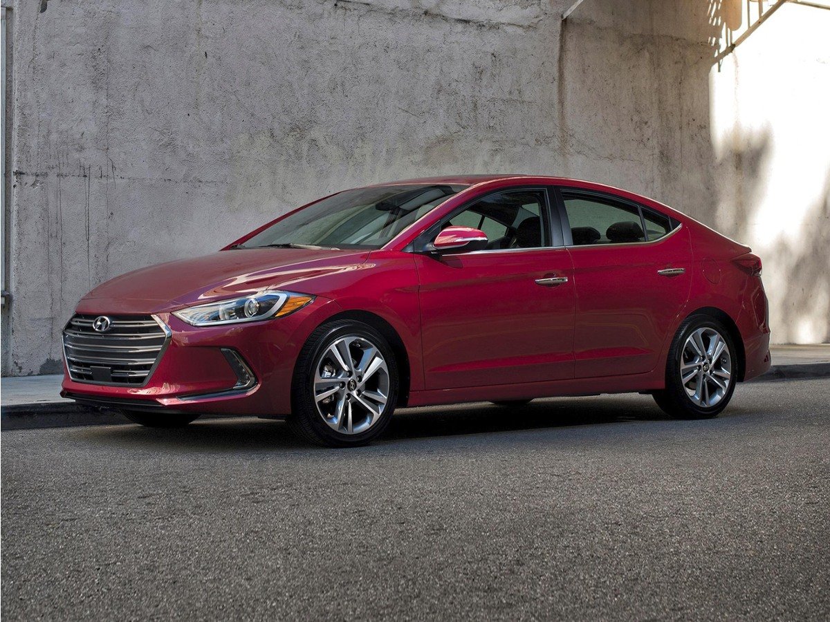 Used 2017 Scarlet Red Pearl Hyundai SE image 1