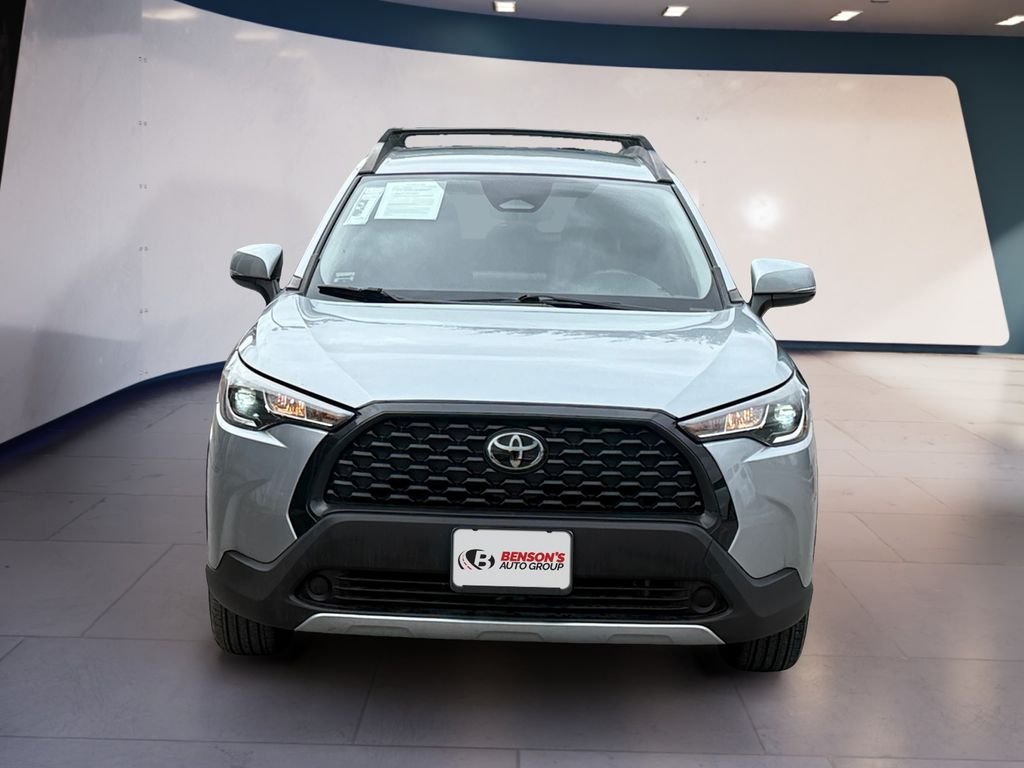 Used 2023 Silver Toyota LE image 8