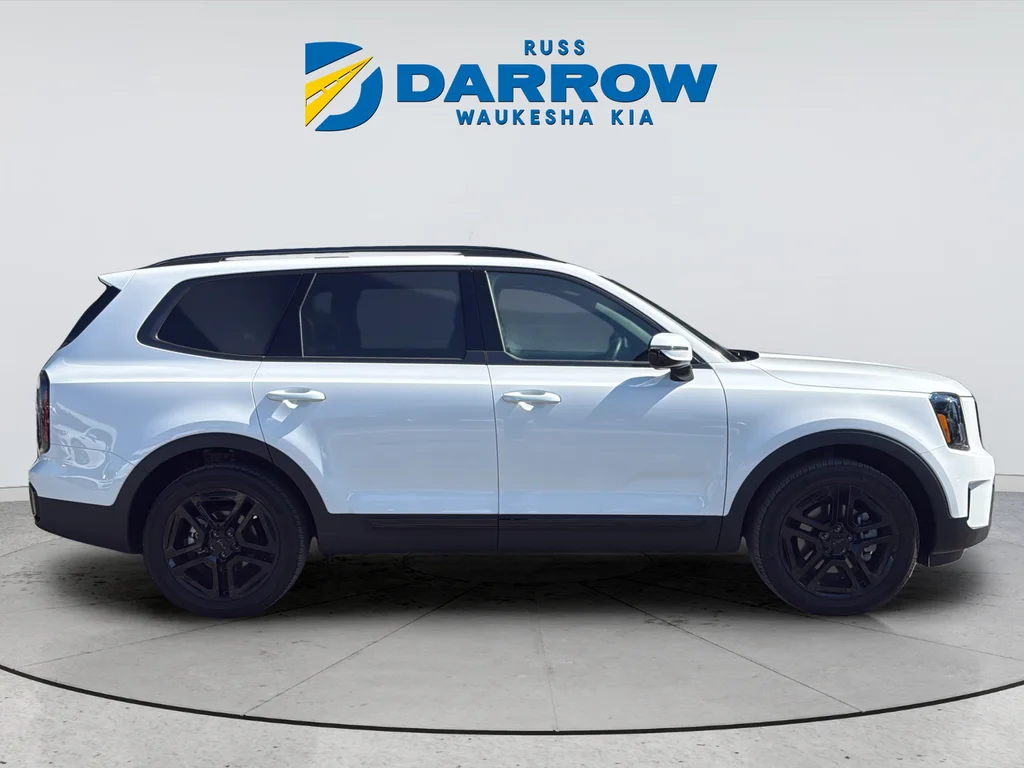 Used 2025 White Kia SX X-Line image 6