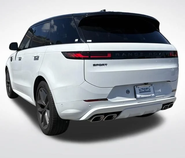 Certified Used 2025 White Land Rover Dynamic SE image 6
