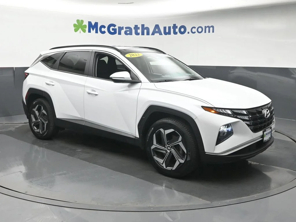 Used 2022 Gray Hyundai SEL Convenience image 2