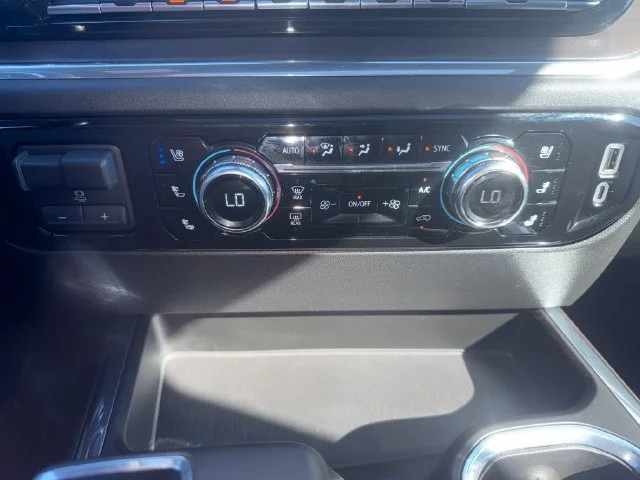 Used 2023 SUMMIT WHITE GMC SLT image 22