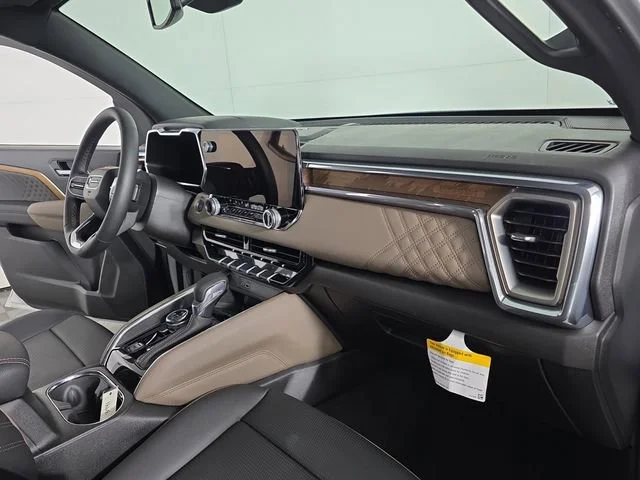 Used 2026 Summit White GMC Denali image 22