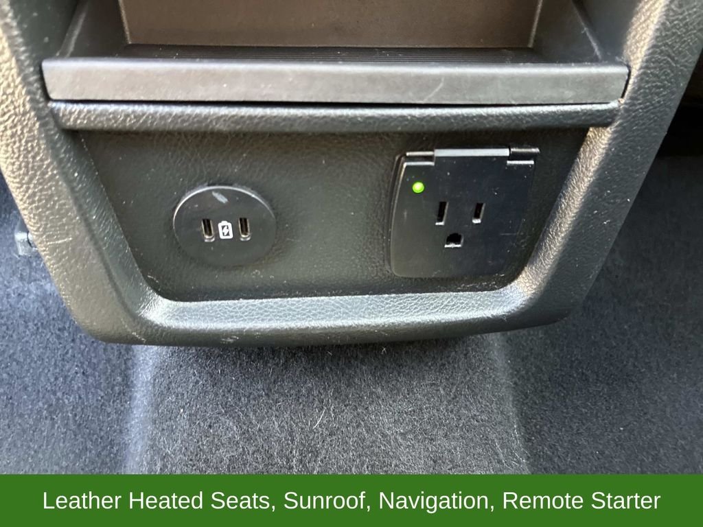 Used 2023 Gray Ford SEL image 17