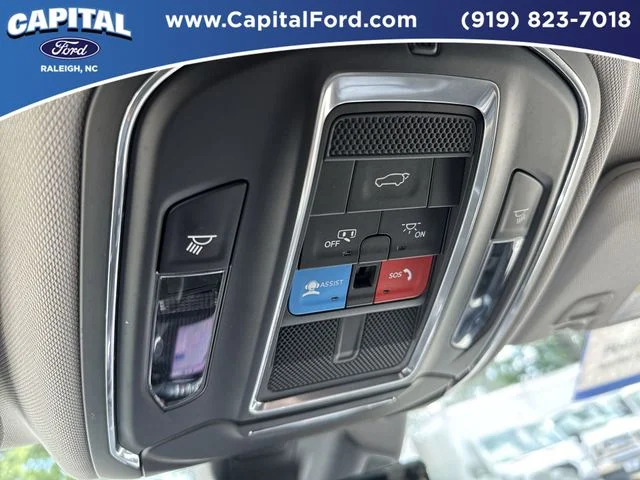 Used 2024 Gray Jeep Limited image 32