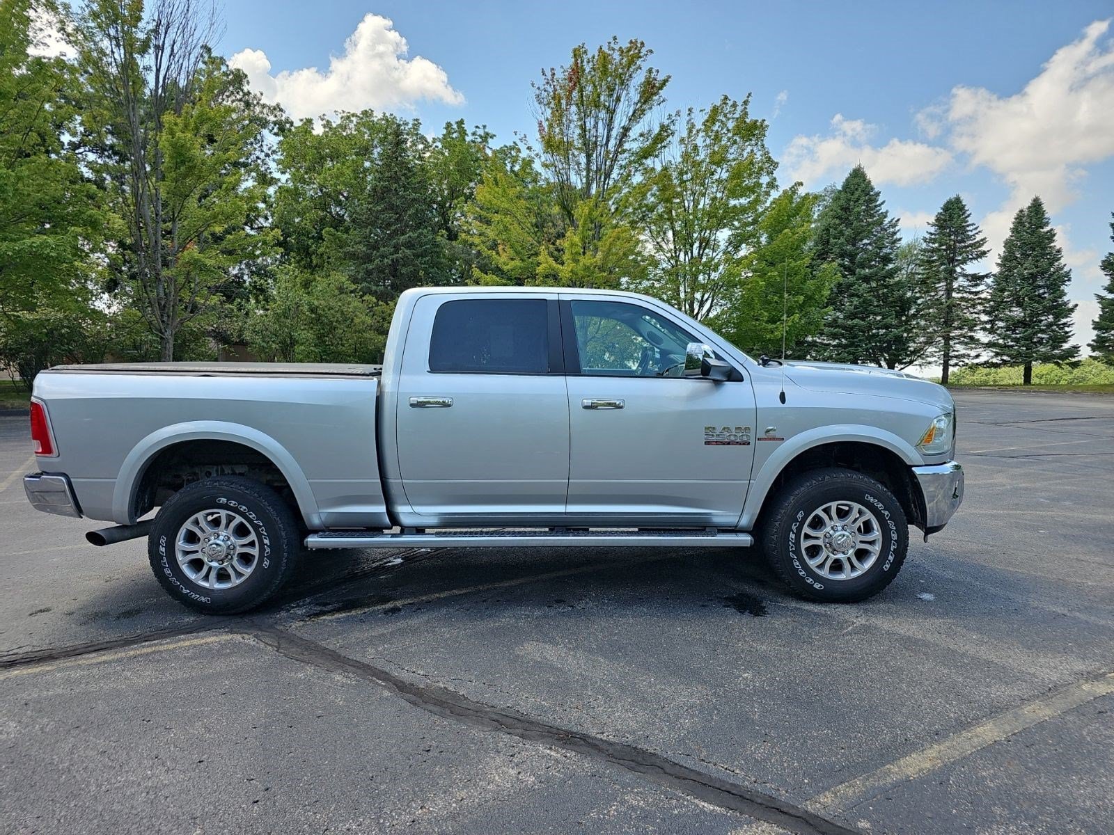 Used 2015 Bright Silver Metallic Clearcoat Ram Laramie image 6