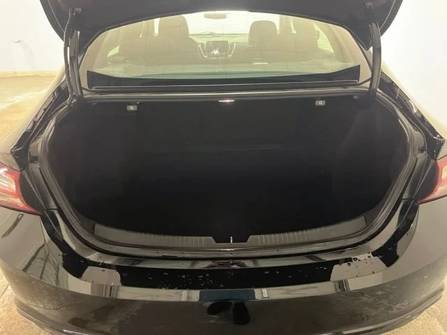 Used 2023 Mosaic Black Metallic Chevrolet LT image 28