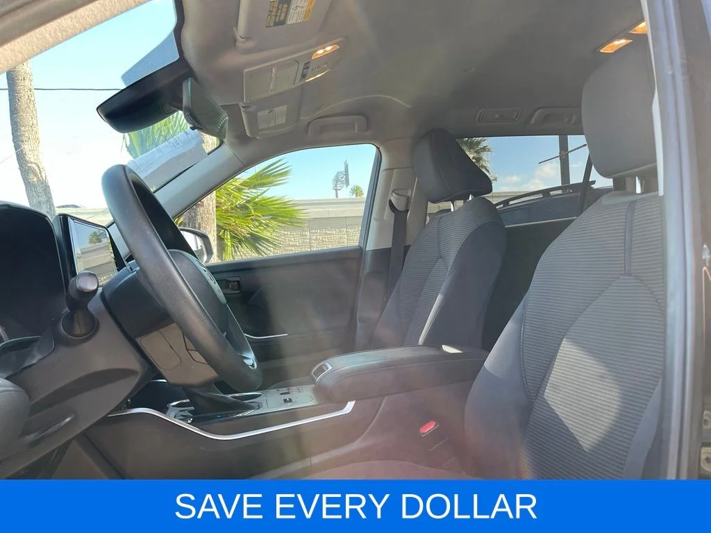 Used 2023 Black Toyota L image 13