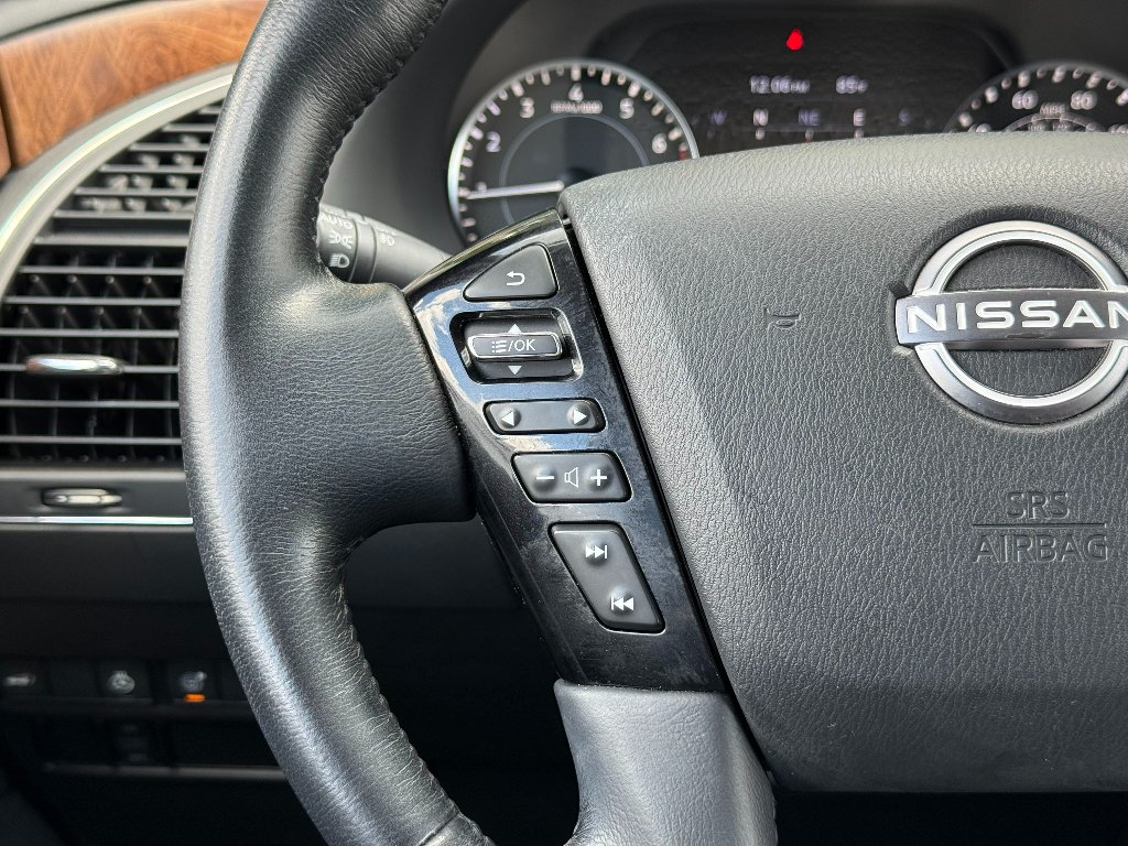 Used 2023 Blue Nissan SL image 38
