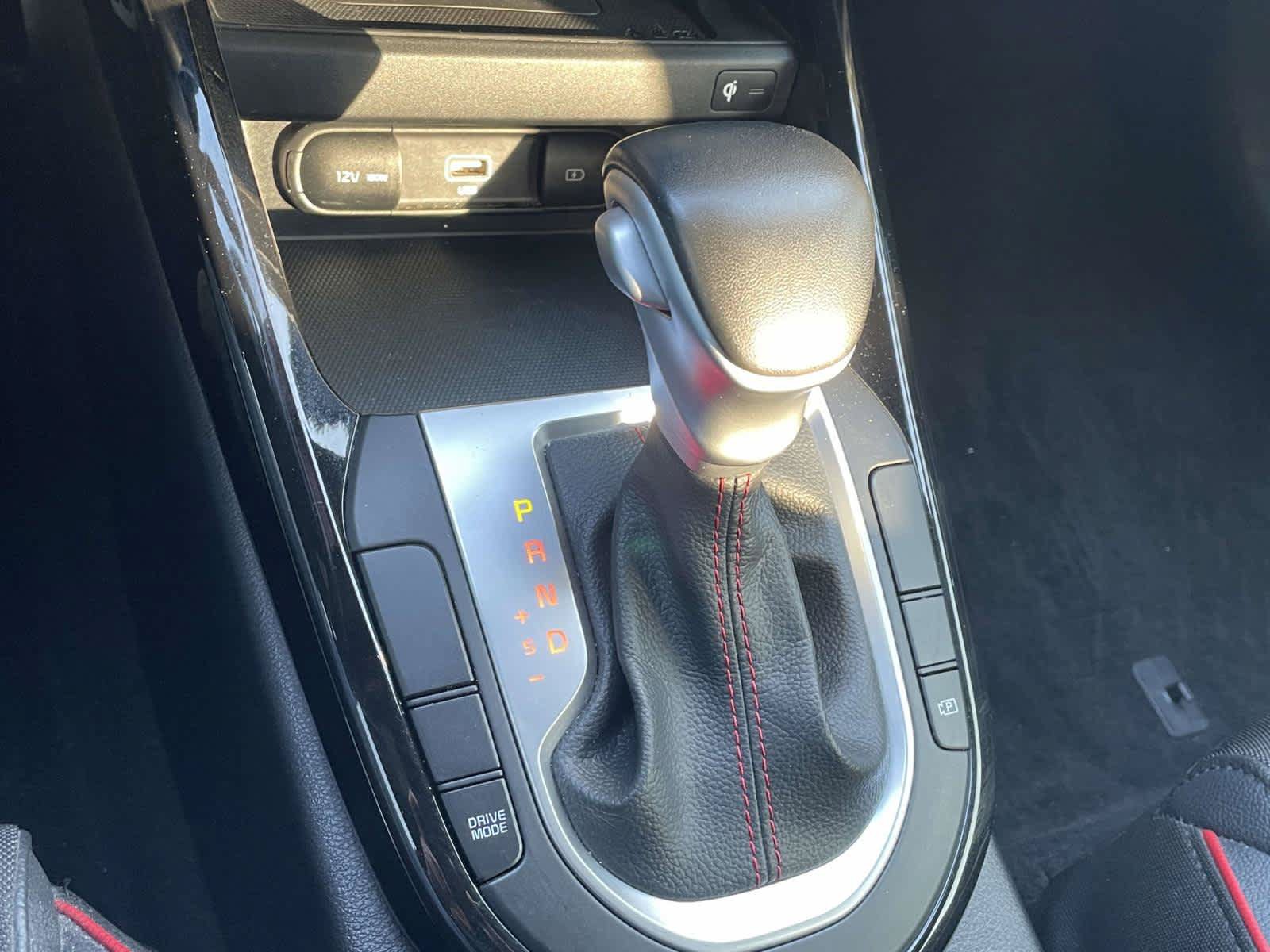 Used 2024 Snow White Pearl Kia GT image 32