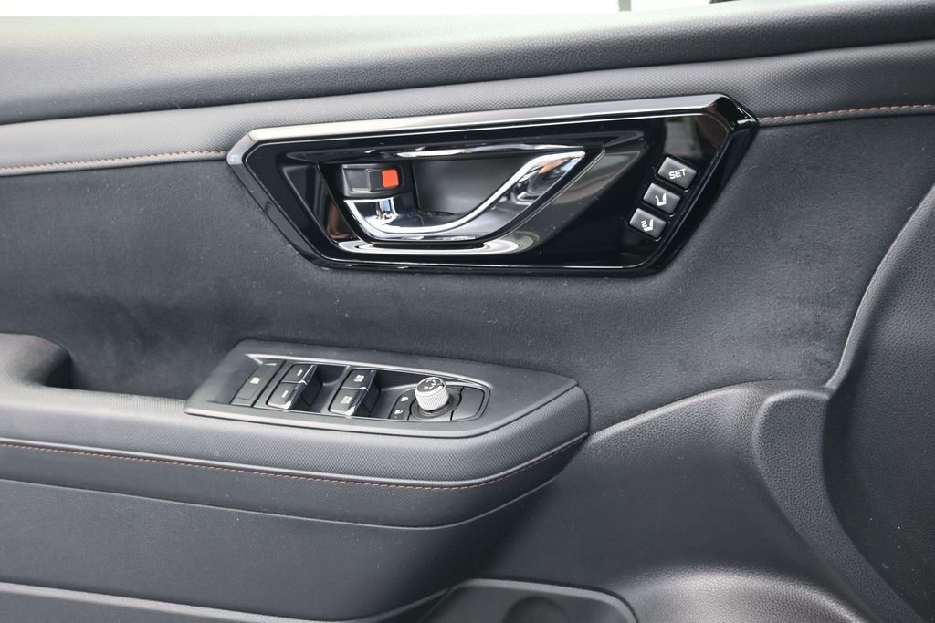 Used 2025 Crystal Black Silica Subaru Touring image 13