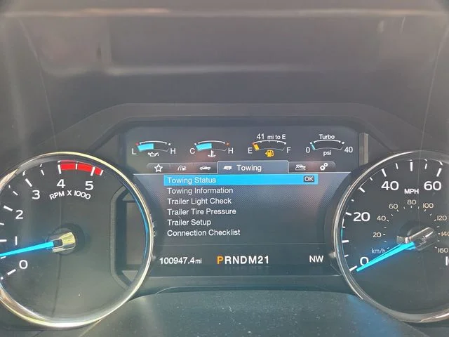 Used 2017 White Ford Lariat image 21