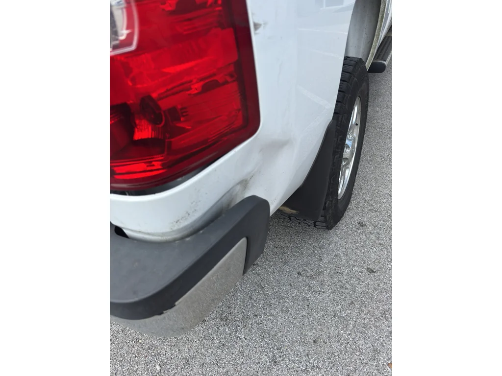 Used 2014 Summit White Chevrolet LT image 9