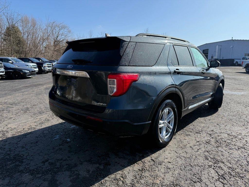 Used 2022 Blue Metallic Ford XLT image 22