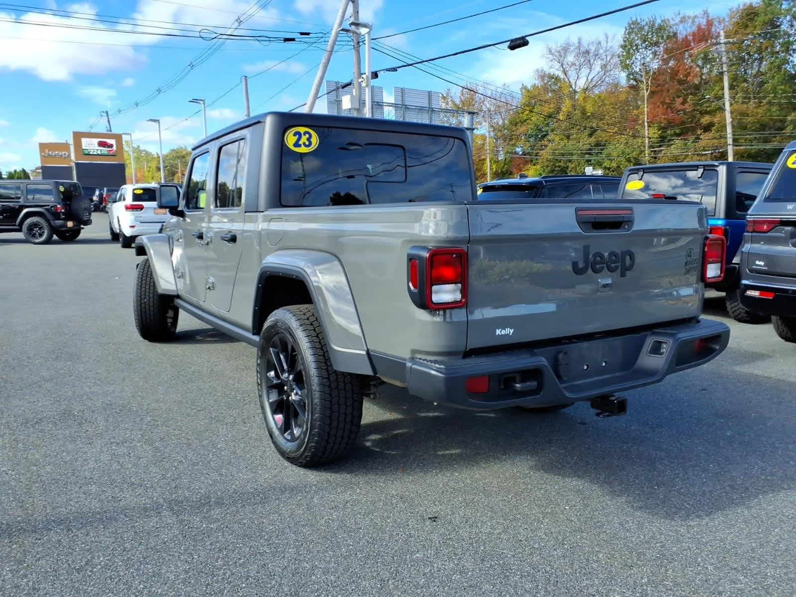 Certified Used 2023 Sting-Gray Clearcoat Jeep Willys image 11