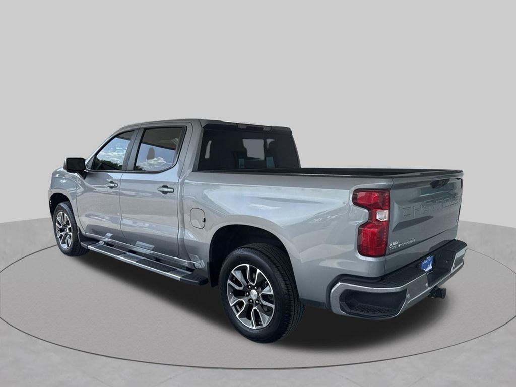 Used 2023 Gray Chevrolet LT image 6