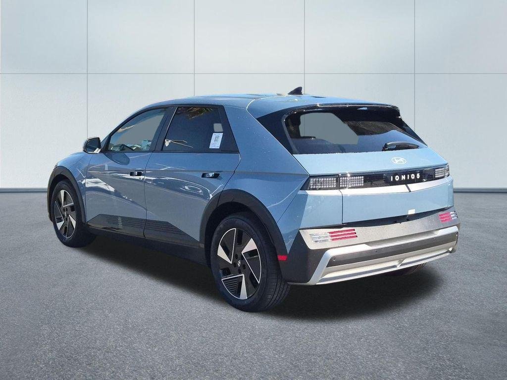 New 2026 Blue Hyundai SEL image 4