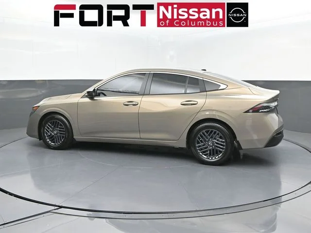 Used 2026 Brown Nissan SV image 4