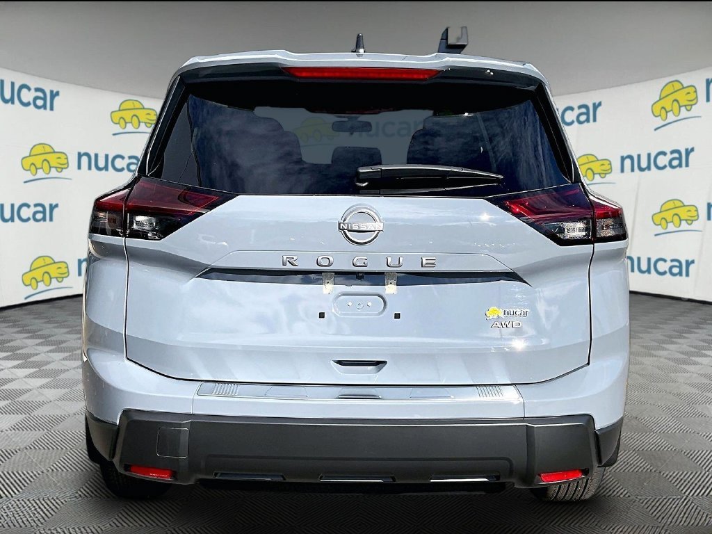 Used 2026 Gray Nissan SV image 6