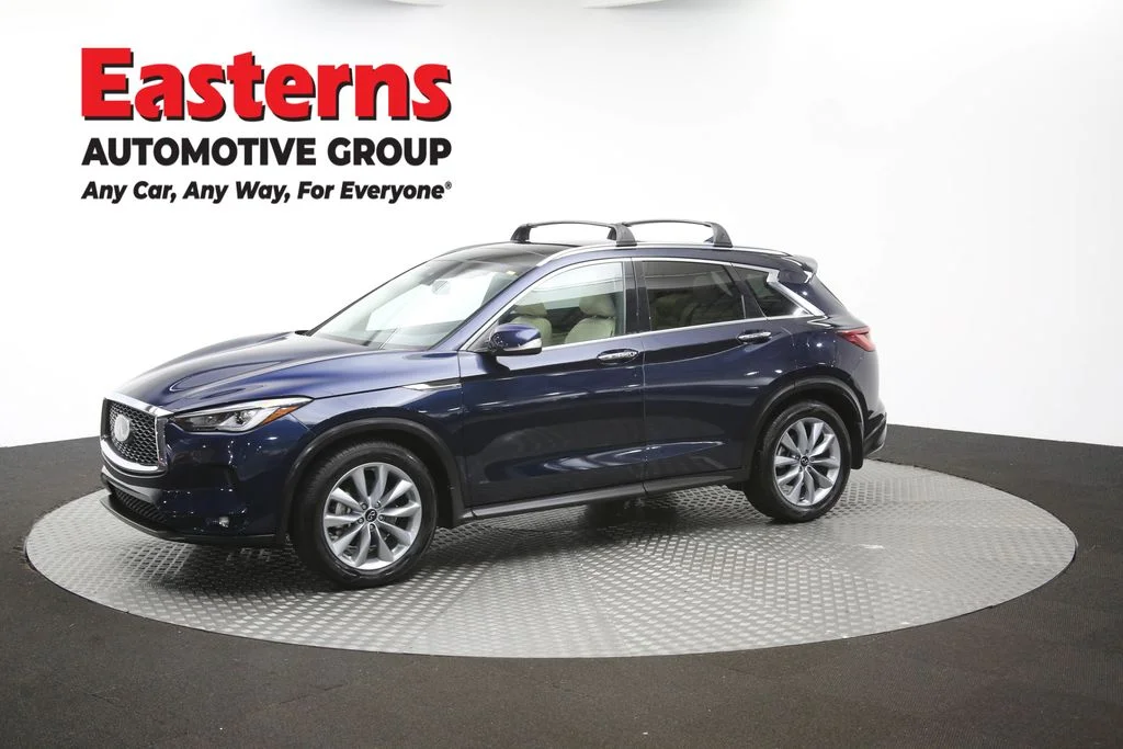 Used 2022 Blue INFINITI LUXE image 57